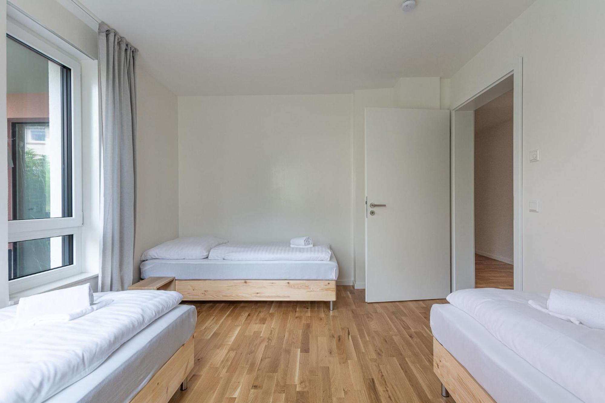 T&K Apartments - Bergisch Gladbach - 3 Comfortable Apartments - 18 Min To Fair Messe Cologne Esterno foto